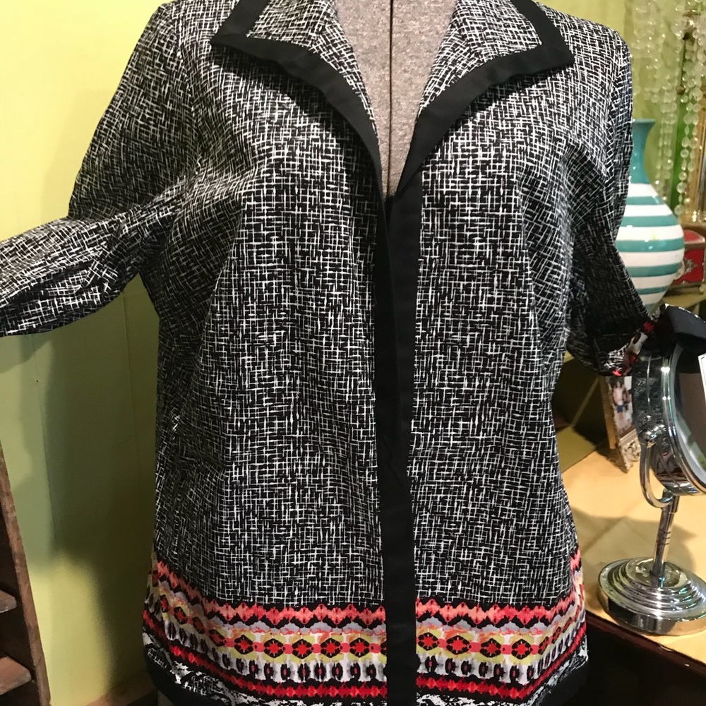 2 piece black and white button down top and pants